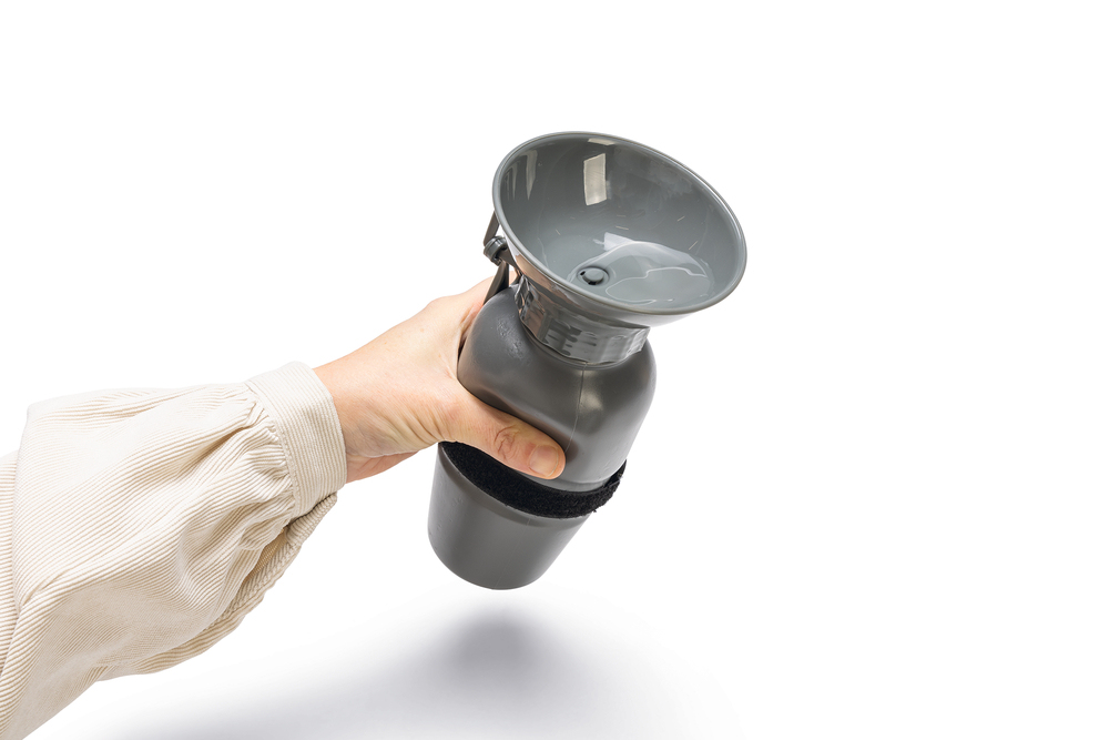 Beeztees Köpek Seyahat Su Şişesi, Gri, 20x10,5x10,5cm, 550ml - 2