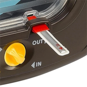 Ferplast Swing 5 Kahverengi Kedi Kapısı – 4 Yönlü Kilit Sistemi – Ahşap, Metal, Cam ve Duvarlara Uyumlu  – 13,5×13, cm