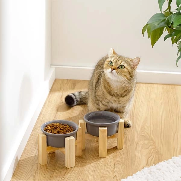Herniks Ahşap Ayaklı Seramik Kedi Köpek İkili Mama ve Su Kabı 12x10cm - Gri - 3
