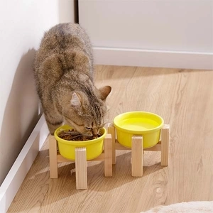 Herniks Ahşap Ayaklı Seramik Kedi Köpek İkili Mama ve Su Kabı 12x10cm - Sarı - 2