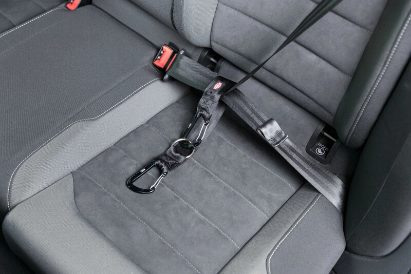 Trixie Köpek Emniyet Kemeri Bağlantı Kayışı Karabinalı 30cm 38mm Siyah - 2